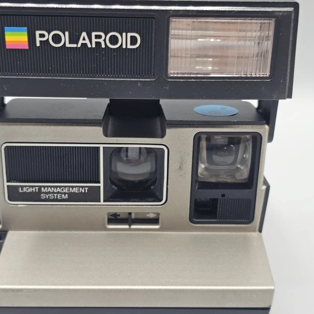Vtg Polaroid Sun 600 LMS Instant Film Camera Light Management System Untested